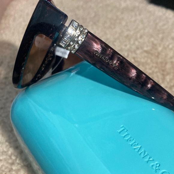 Nwt, Authentic Tiffany & Co. 8160/3B Elegant Pearl Brown Marbled Sunglasses - Picture 4 of 16